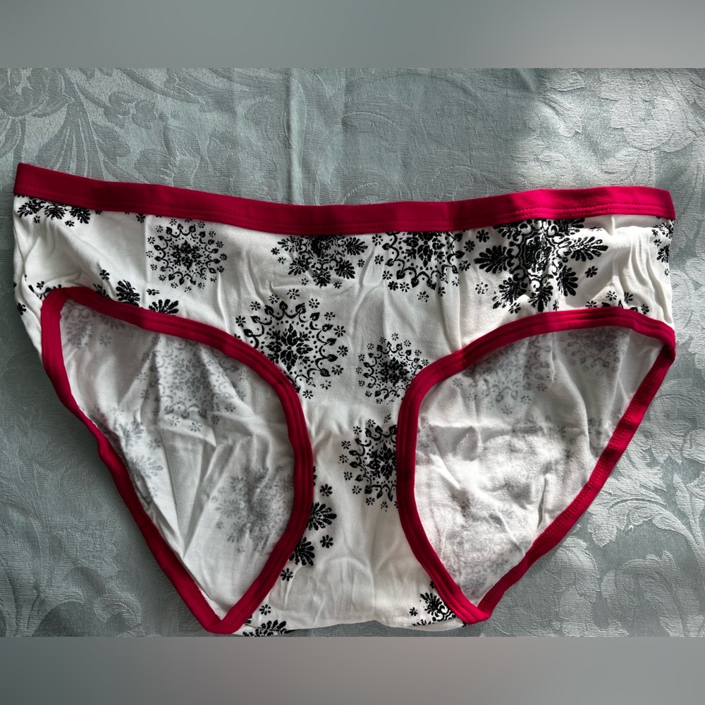 New OS Aeropostale Briefs Pink/Black/White